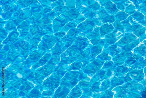 Texture of blue water in the pool © Elnur
