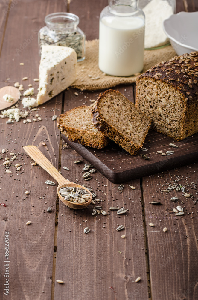 Fototapeta premium Whole wheat bread baked at home