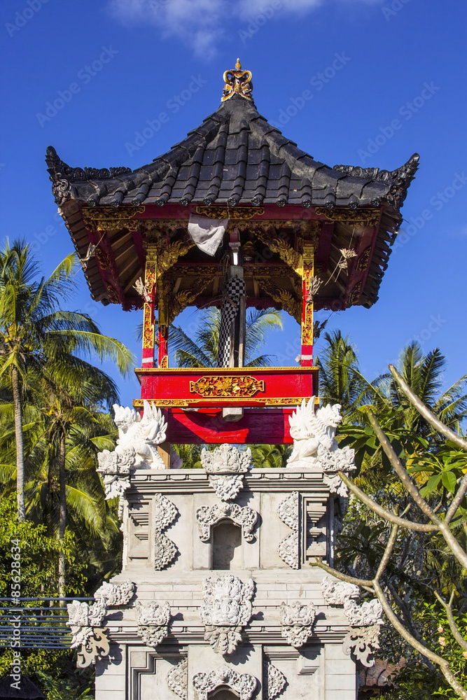 Obraz premium a small temple for good spirits, Nusa Penida, Indonesia