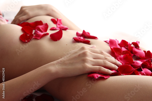 Photography Rose on the women body