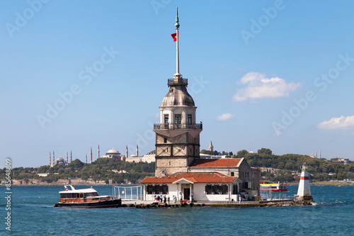 Φωτογραφία Maiden Tower, Blue Mosque and Haghia Sophia