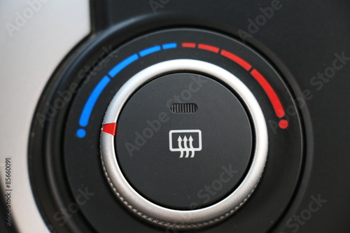 Conditioner and air flow control in a modern car