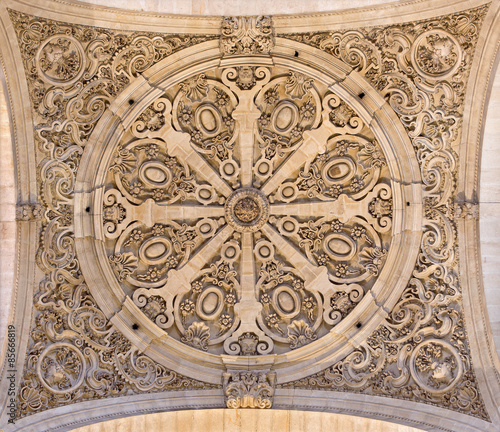 Granada - The side cupola of church Iglesia del Sagrario 