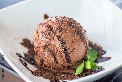 chocolate ice cream