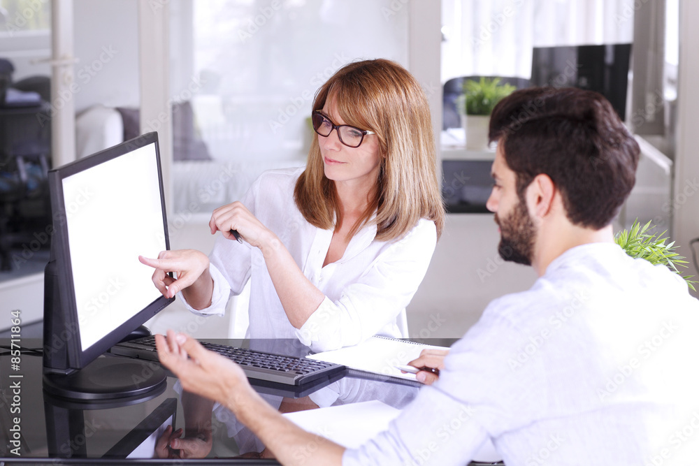 Investment advisor Investment advisor