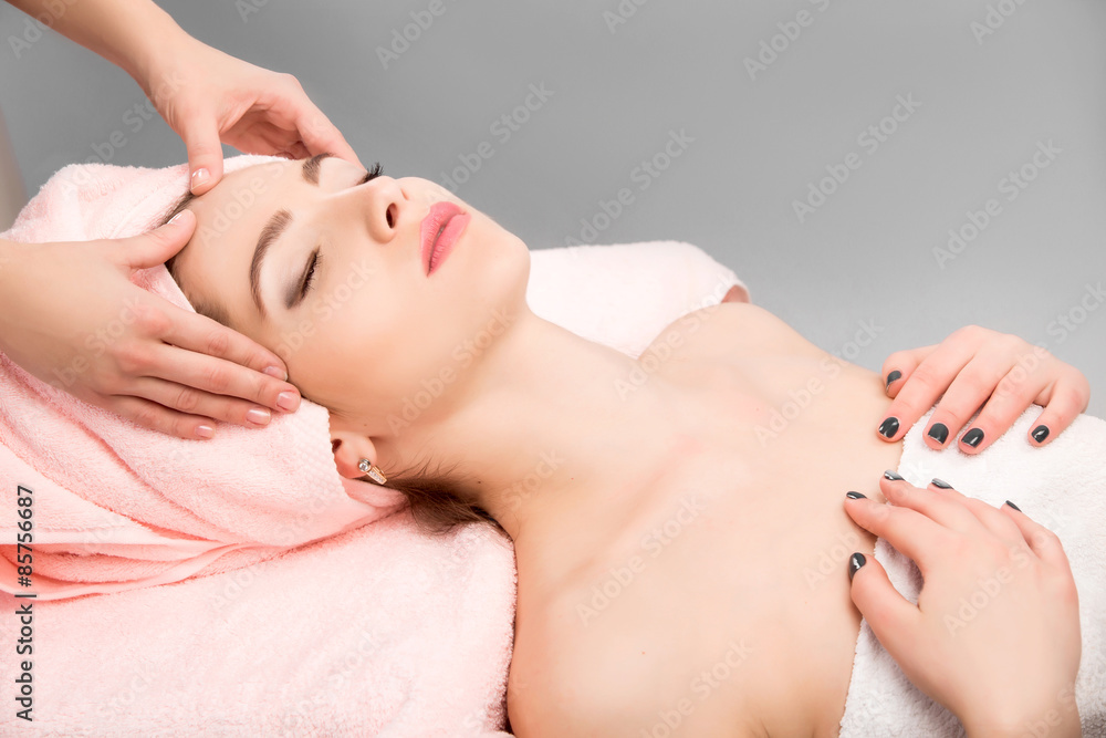 woman receiving  spa