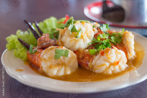 spicy salad shrimp