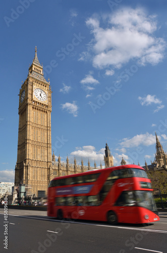 Big Ben clock tower on Elizabeth Tower of Palace of Westminster