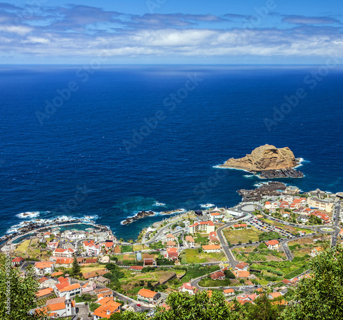 Fototapeta Naklejka Na Ścianę i Meble -  Porto Moniz, Madeira island, Portugal