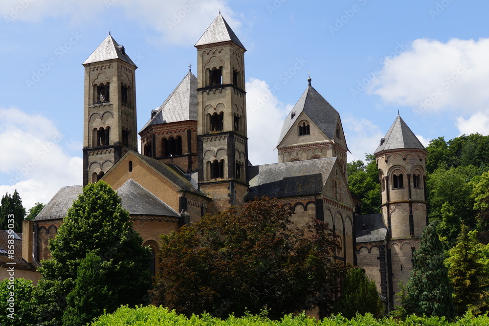 Fototapeta premium Kościół klasztorny Marii Laach