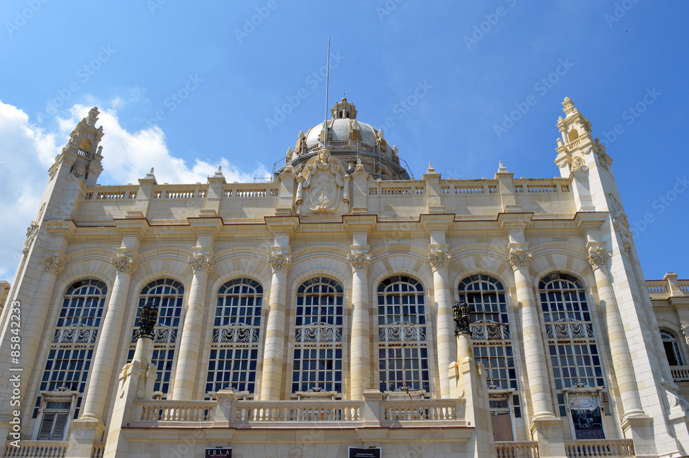 Obraz premium Havana, Cuba: Museum of the Revolution (former Presidential Pala