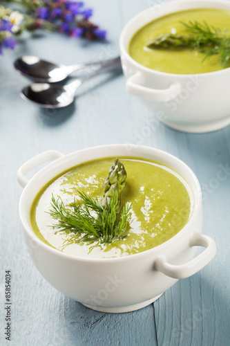 Delicious soup with asparagus.
