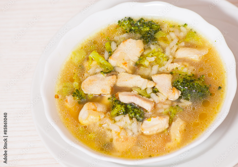 chicken soup with rice and broccoli chicken soup with rice and broccoli
