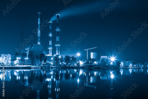 Obraz na płótnie Heat and power plant at night - industry concept. w salonie