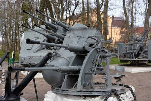 Old battle cannon at the Shlisselburg city