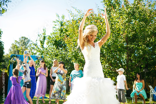 Bride throws the bouquet