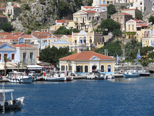 Grèce - Ile de Symi - Le port et ses bateaux