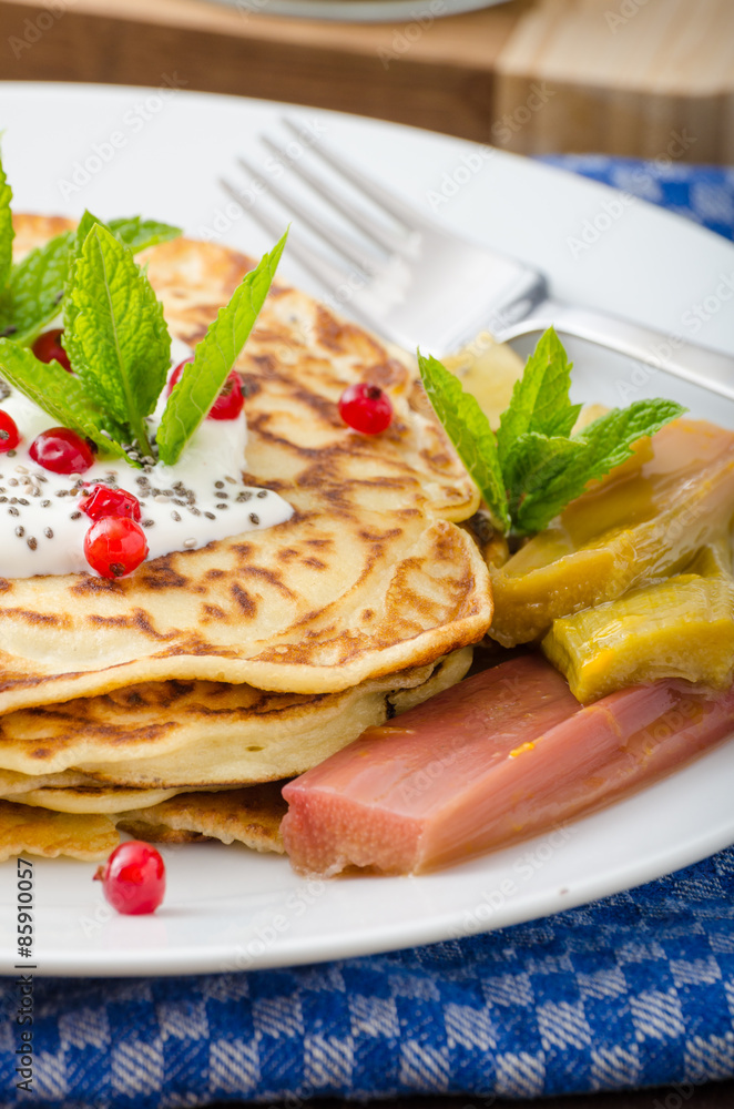 Homemade pancakes with fruit Homemade pancakes with fruit