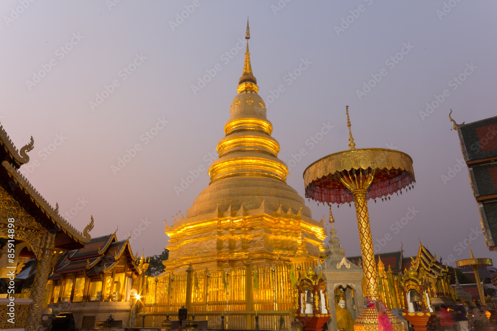Fototapeta premium Thai temple in Lamphun