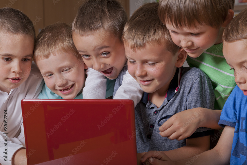 Spass am Laptop in der Grundschule Spass am Laptop in der Grundschule