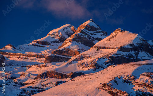 Monte Perdido (Pirineos / Pirineus / Pyrenees)