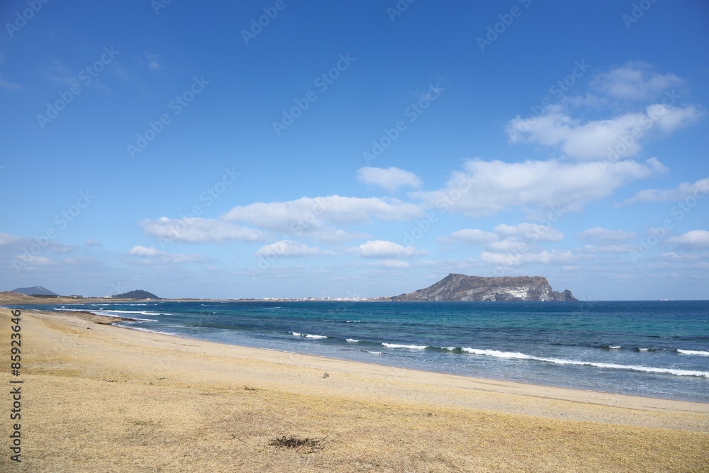 The whole view of SeongSan Ilchulbong (Volcanic Cone) in Jeju Is