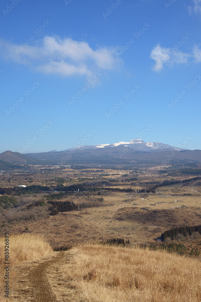 Hanla Mountain, View from SaeByeol Volcanic Cone in Jeju Island Hanla Mountain, View from SaeByeol Volcanic Cone in Jeju Island