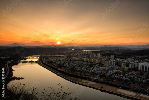 sunset of JINJU city © jipen