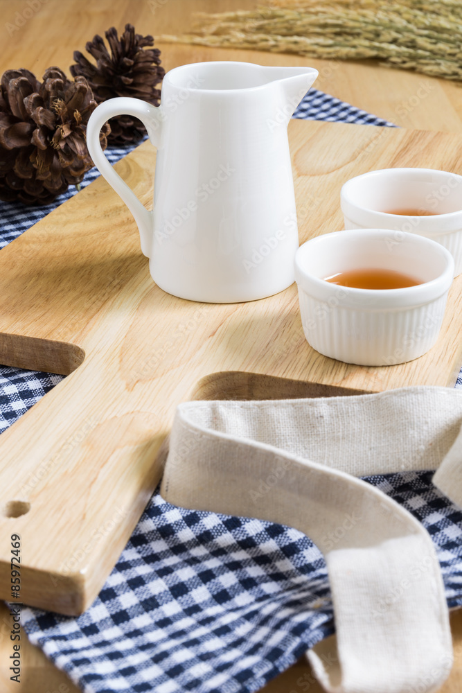 Wood Texture Cutting Plate with Cups of Tea Wood Texture Cutting Plate with Cups of Tea