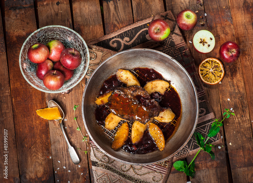 Roast beef with apple