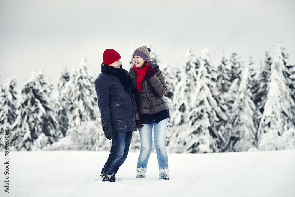Paar Mann Frau Schnee Winter Freude