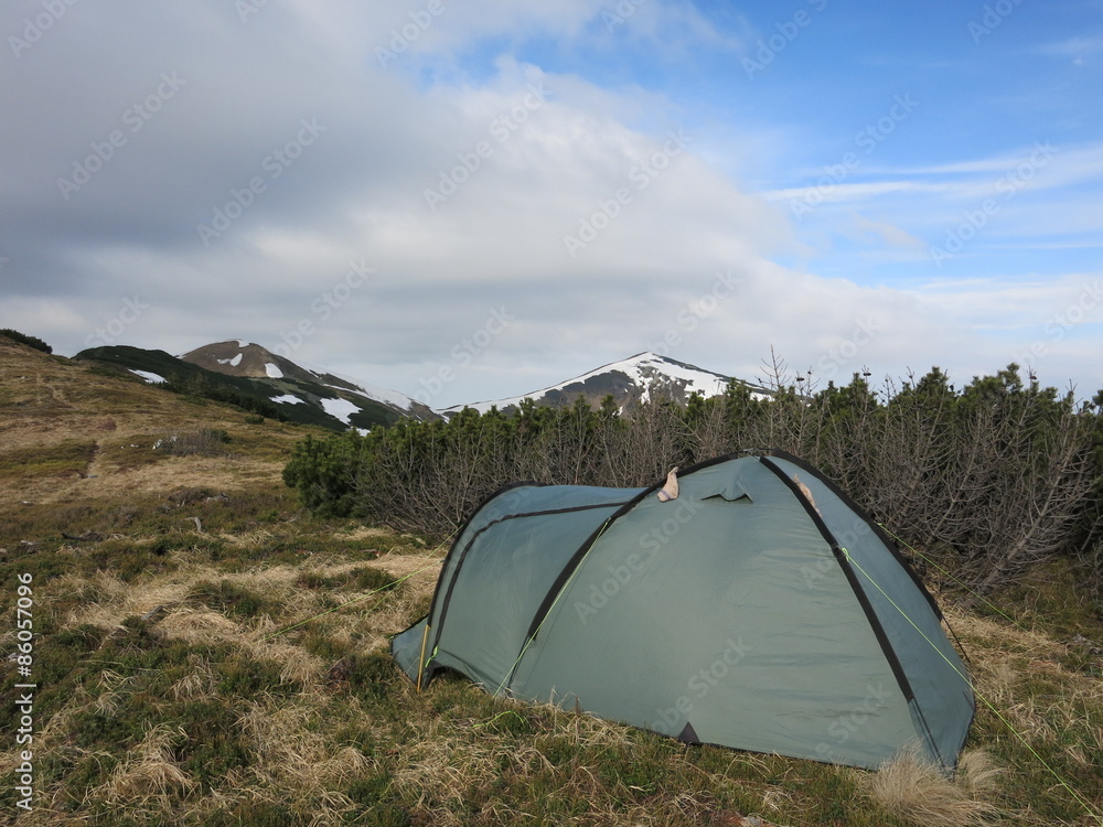 Лагерь туристов в горах