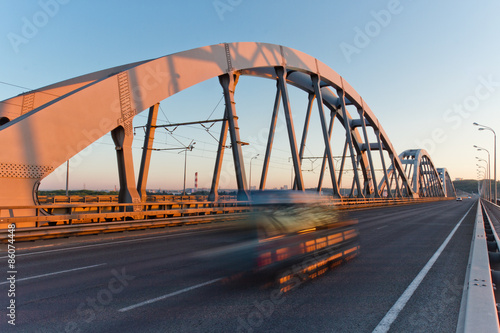 Fototapeta Naklejka Na Ścianę i Meble -  Combined railway and car bridge in Kiev, Ukraine