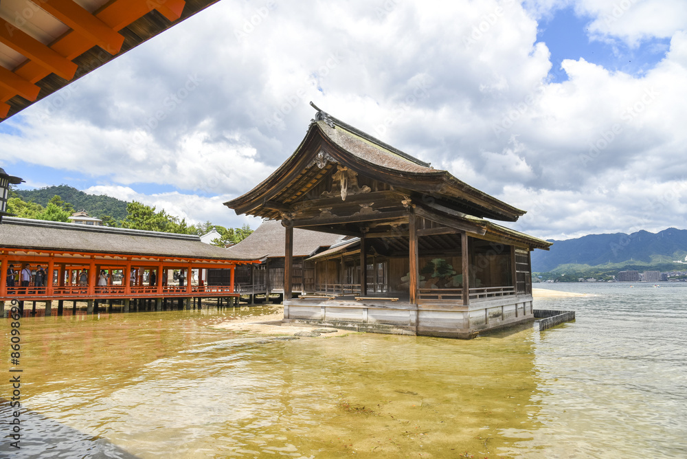 Obraz premium 厳島神社, 宮島, 広島, 日本