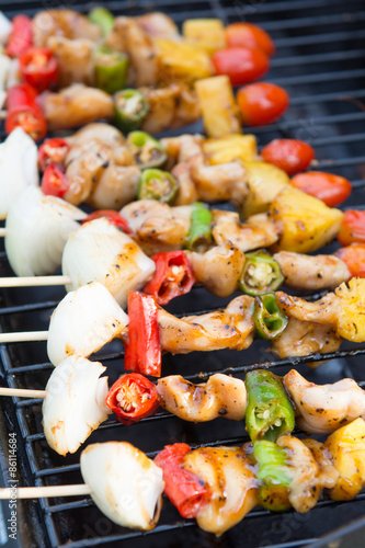 grilled barbecue chicken with colorful vegetable