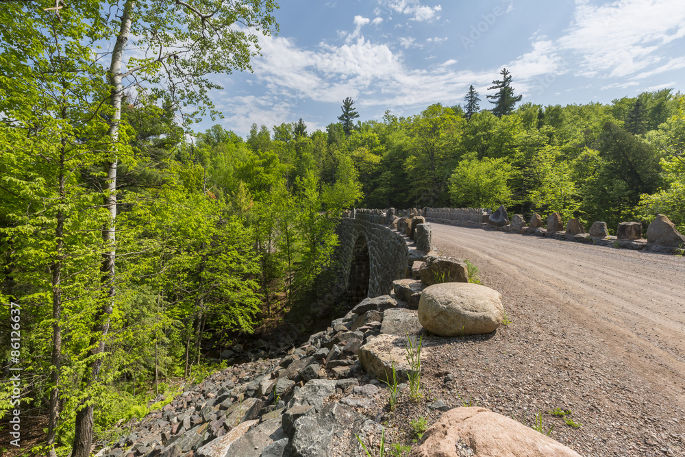 Stone Arch Bridge Road