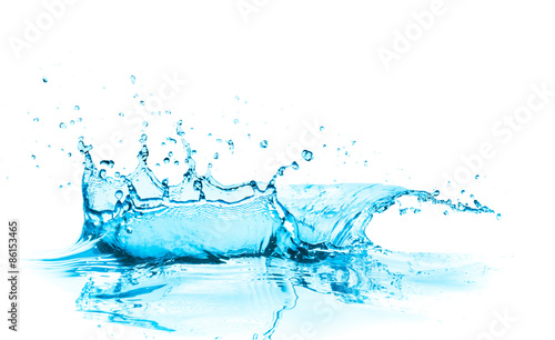 blue water splash with a crown shaped pattern