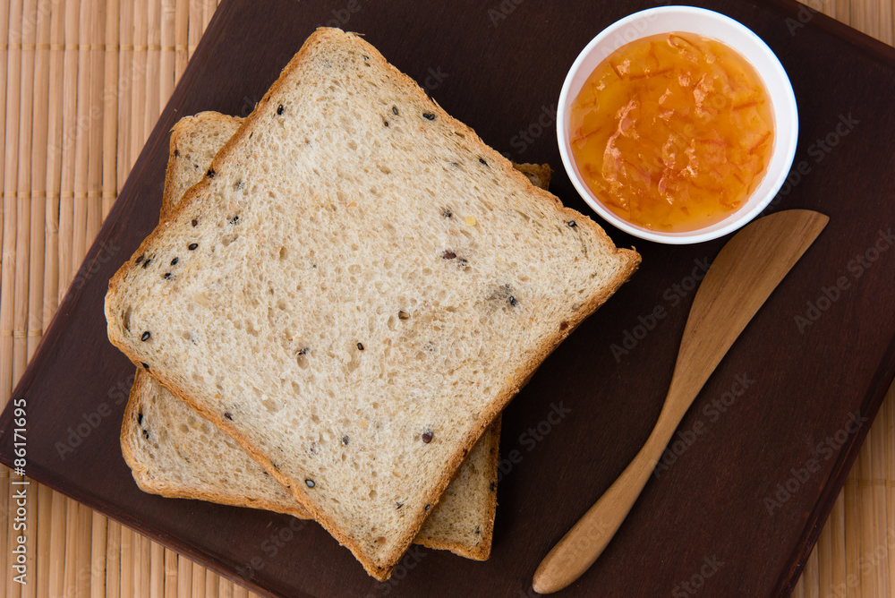 whole wheat bread whole wheat bread