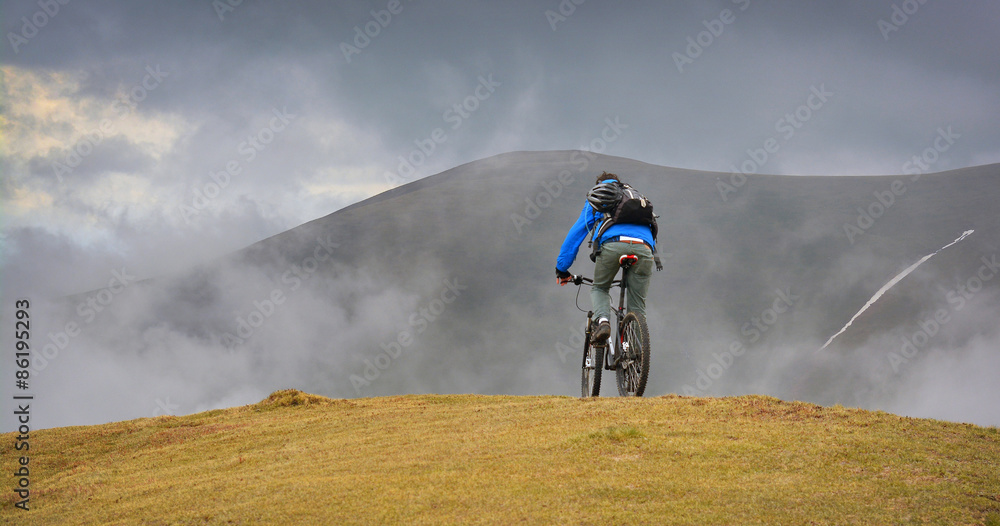 Obraz premium mountain biking