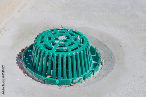 metal head roof drain