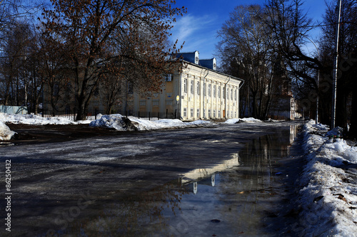 city park spring thaw America photo