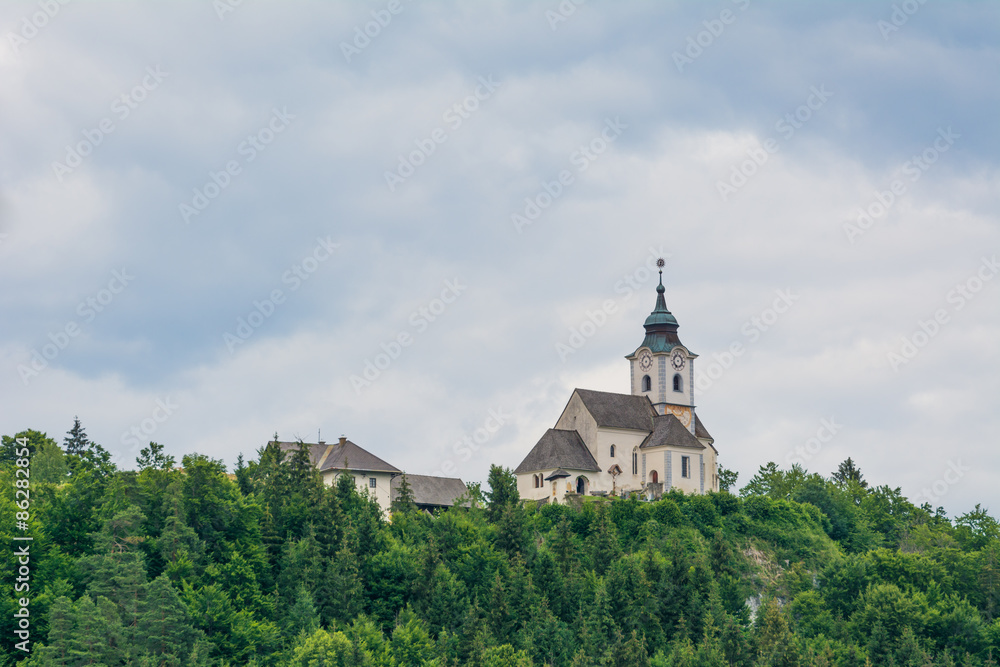 Bergkirche in den Slowenischen Alpen Bergkirche in den Slowenischen Alpen