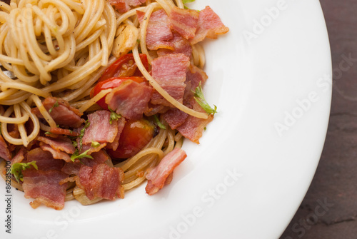 Spaghetti with dried chilli ,bacon and garlic.