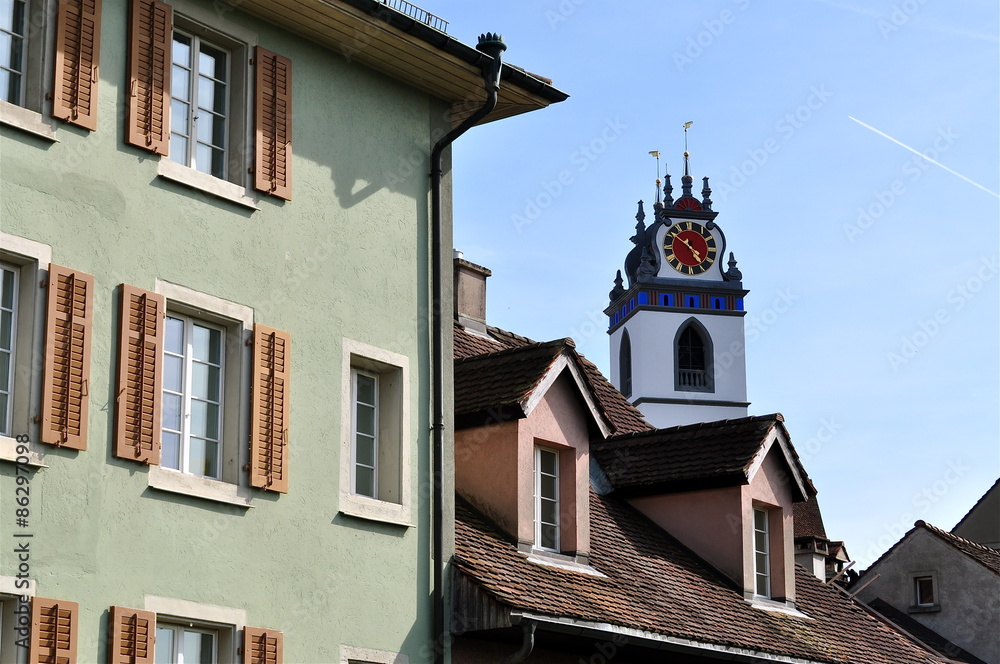 Dächer Altstadt Aarau mit Stadtkirchenturm