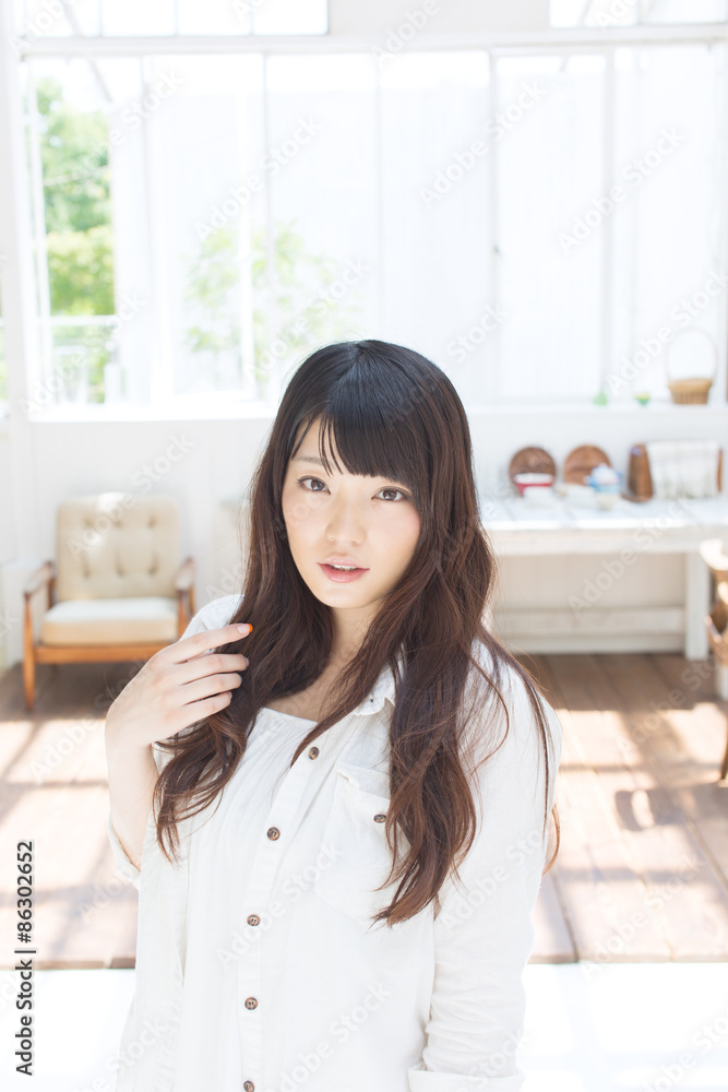 爽やかな女性 爽やかな女性
