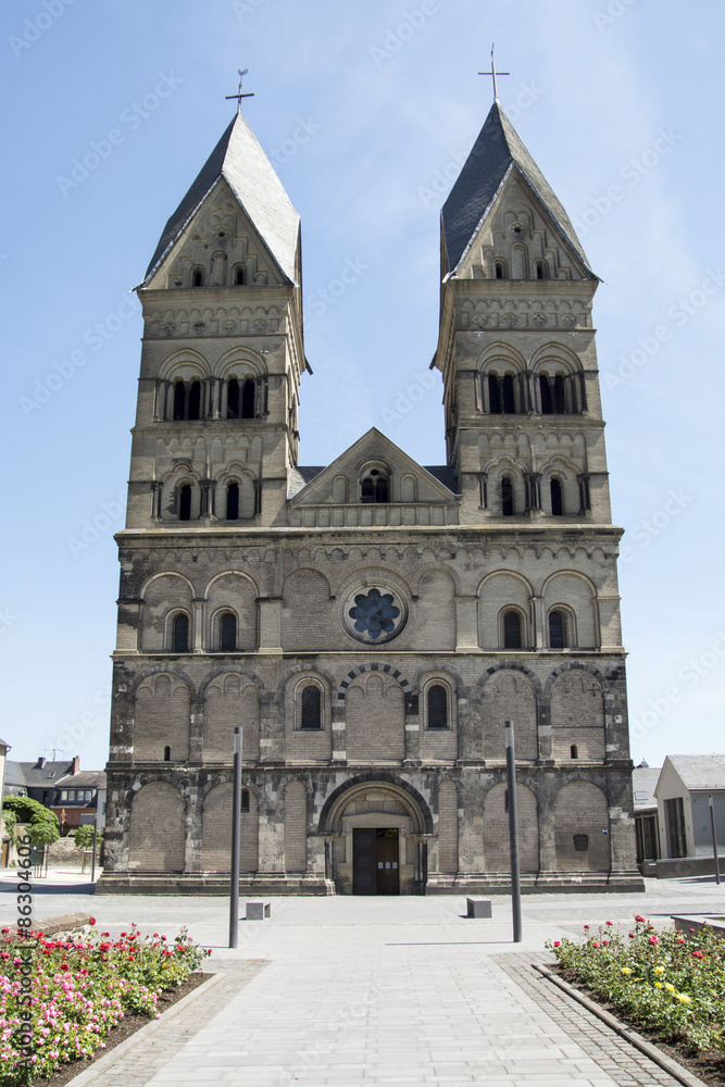 Kirche Maria Himmelfahrt in Andernach am Rhein, Deutschland