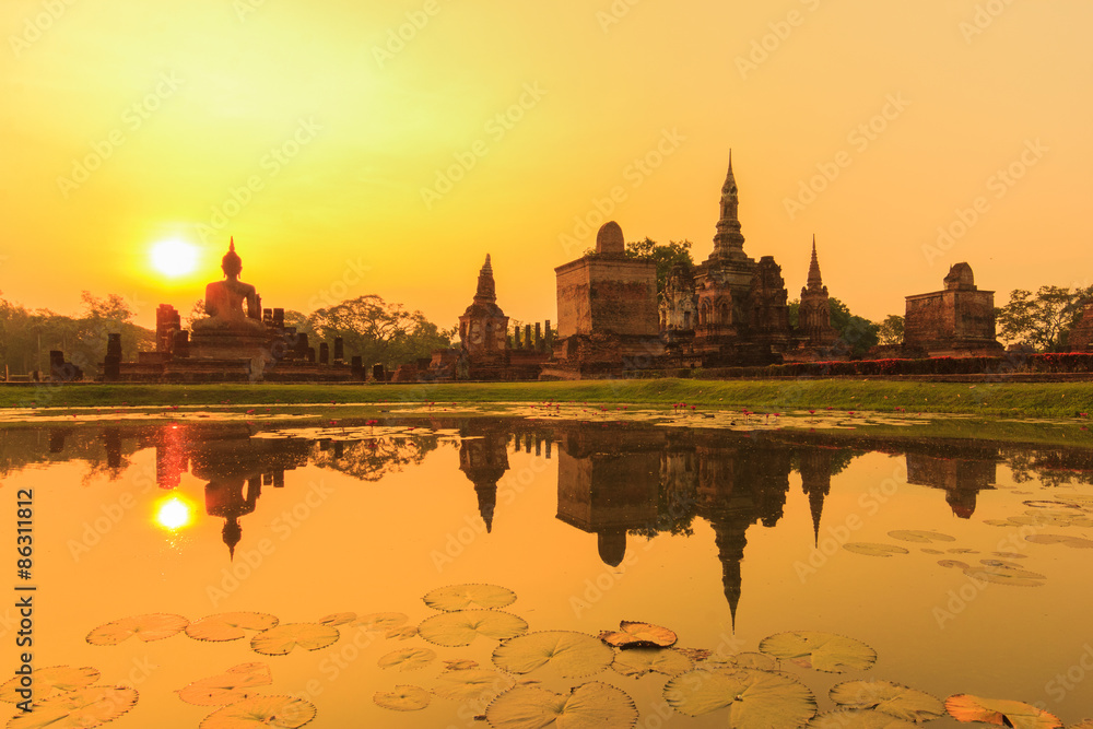 Sukhothai historical park, the old town of Thailand in 800 years ago
