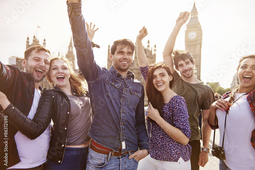 Canvas Print Group of best friends in London