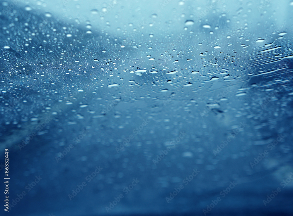 Obraz premium Rain water drops background (selective focus)