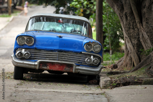 An old-timer in Havana © ginkgofoto